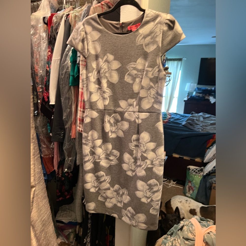Betsey Johnson Gray Floral Midi Dress